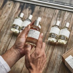 Nước hoa Unisex Le Labo Santal 33 Eau De Parfum hương thơm tự nhiên